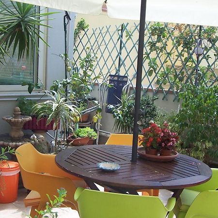 B&B In Centro Cagliari Exterior foto